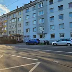 Zimmer In Bilk-Zentrum Duesseldorf