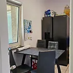 Privatunterkunft In Bilk-zentrum
