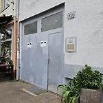 Zimmer In Bilk-Zentrum Duesseldorf