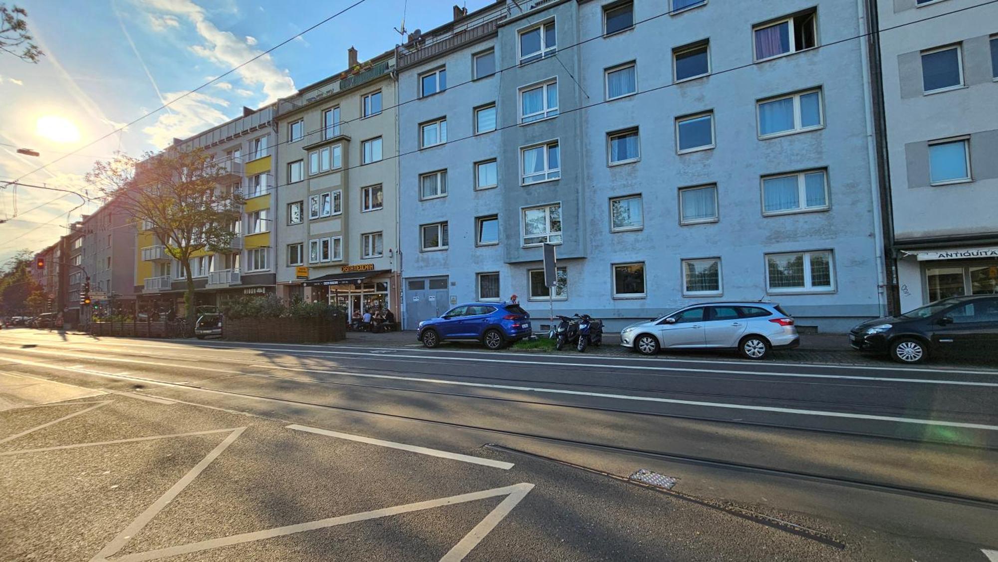 Privatunterkunft In Bilk-zentrum